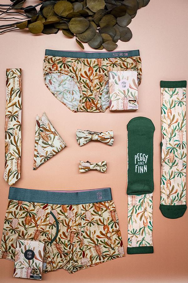 australian natives bow tie grass tree nude